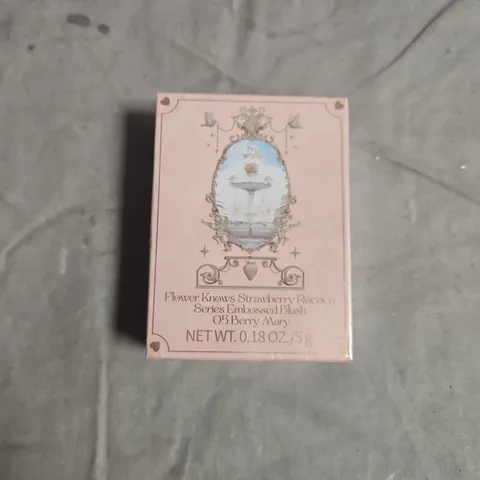 SEALED FLOWER KNOWS STRAWBERRY ROCOCO EMBOSSED BLUSH – BERRY MARY