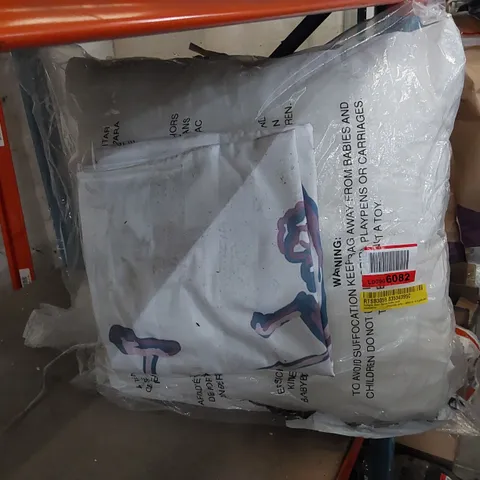 BAGGED TARTAGLIA DOWN SQUARE SCATTER CUSHION