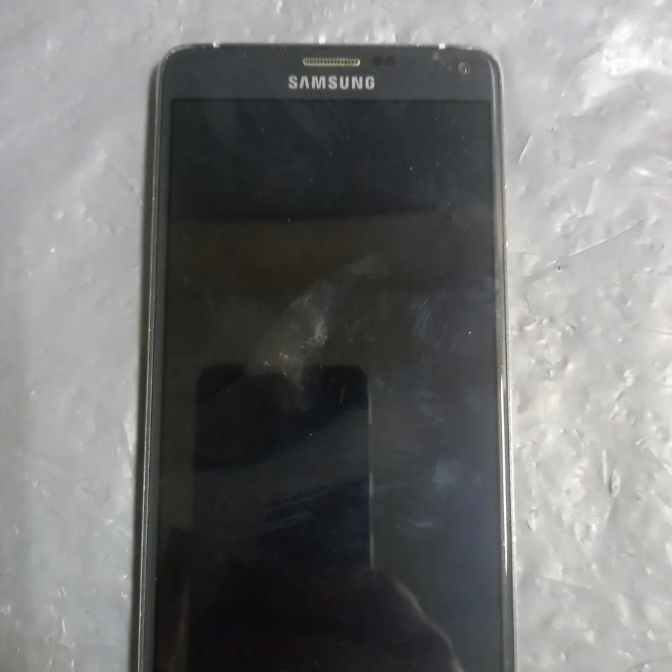 SAMSUNG MOBILE PHONE MODEL UNSPECIFIED