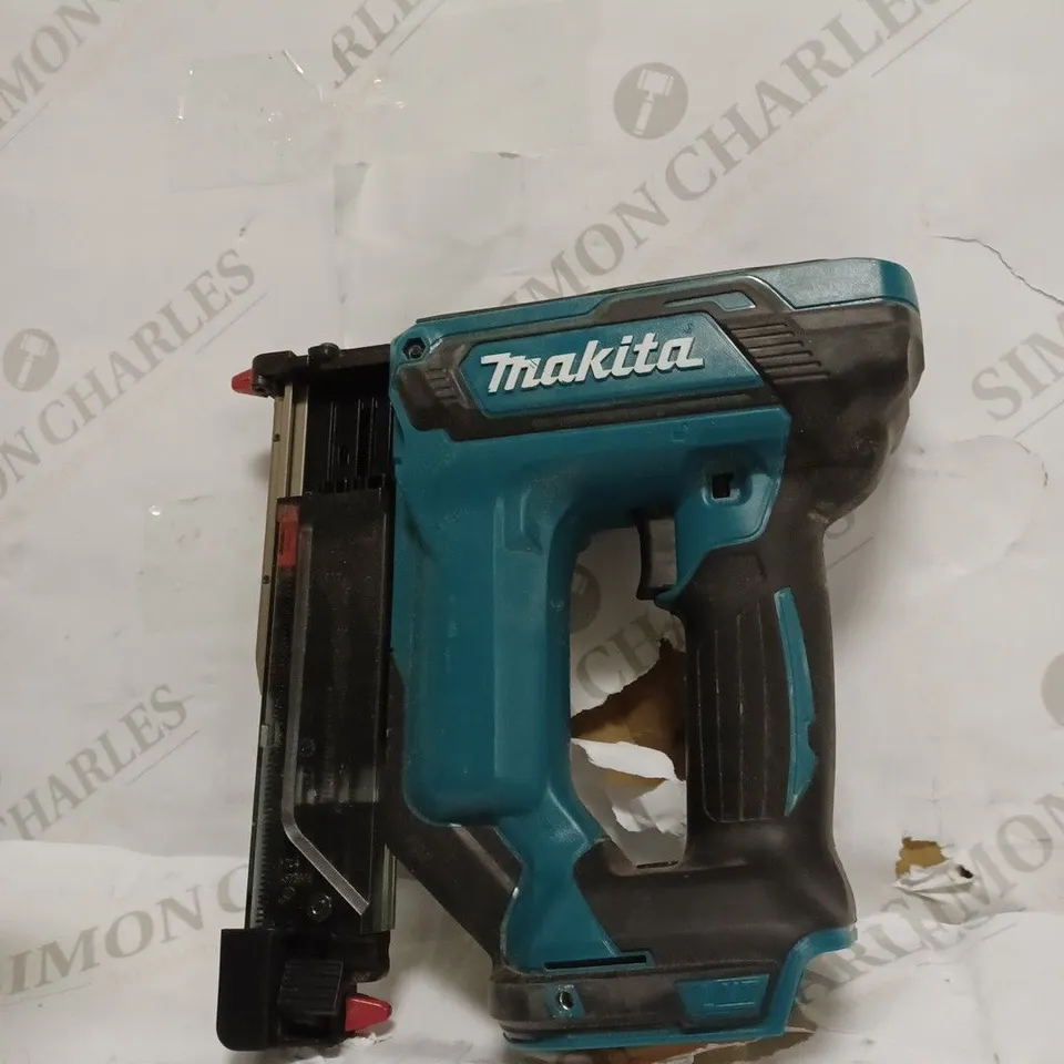 MAKITA DPT353Z PIN NAILER, 18 V, BLUE