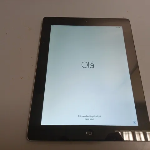 APPLE IPAD A1458 (4TH GEN) TABLET