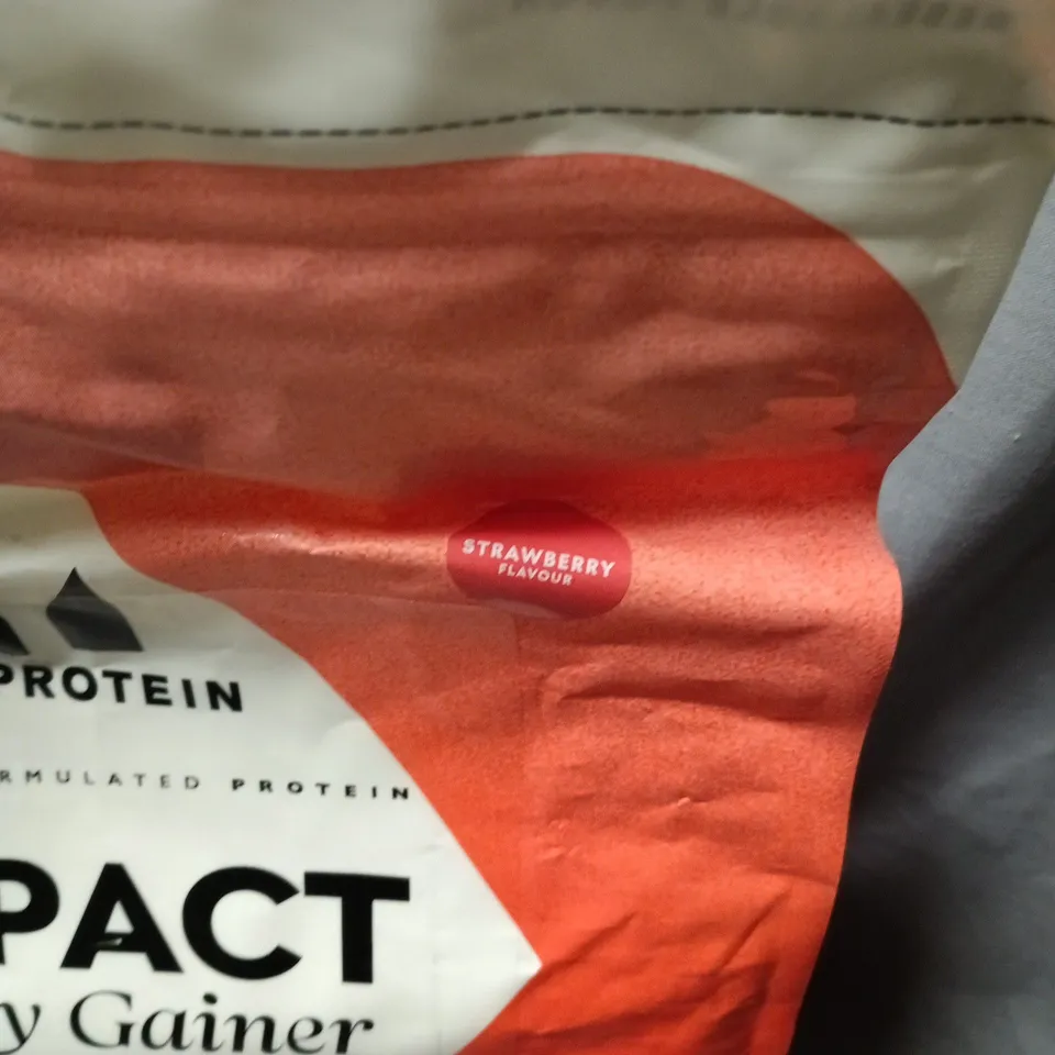 MYPROTEIN IMPACT WHEY GAINER – STRAWBERRY FLAVOUR, 2.5KG