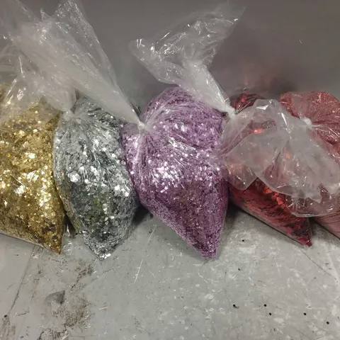 BOX OF APPROXIMATELY 8 ASSORTED GLITTER BAGS INCLUDE - SILVER HEARTS - RED HEARTS - PURPLE STARS - ETC - COLLECTION ONLY