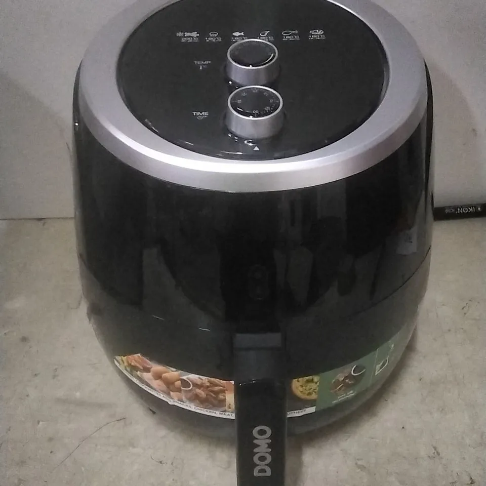 (USED) BOXED DOMO DELI FRYER MULTIFUNCTIONAL OVEN