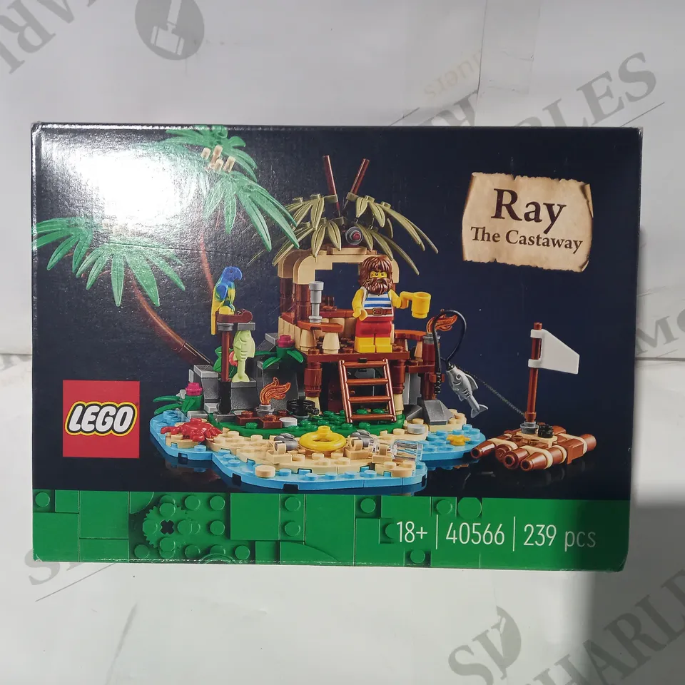 LEGO RAY THE CASTAWAY