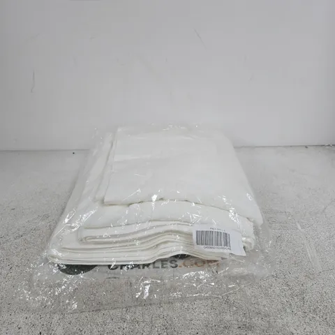 PACK OF 5 WHITE VISION V450 TOWELS