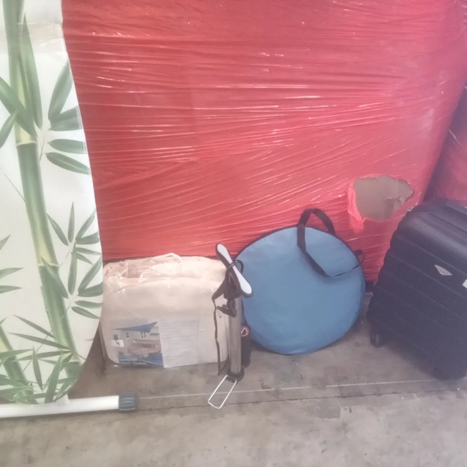 PALLET OF ASSORTED ITEMS INCLUDING FLIGHT KNIGHT SUITCASE, POP UP TENT, FOOT PUMP, IRONING BOARD