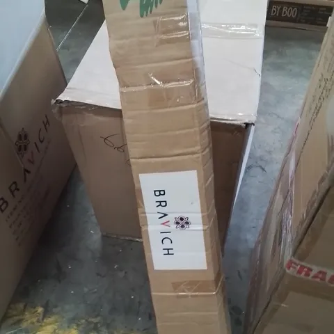 BOXED BRAVICH XMAS TREE