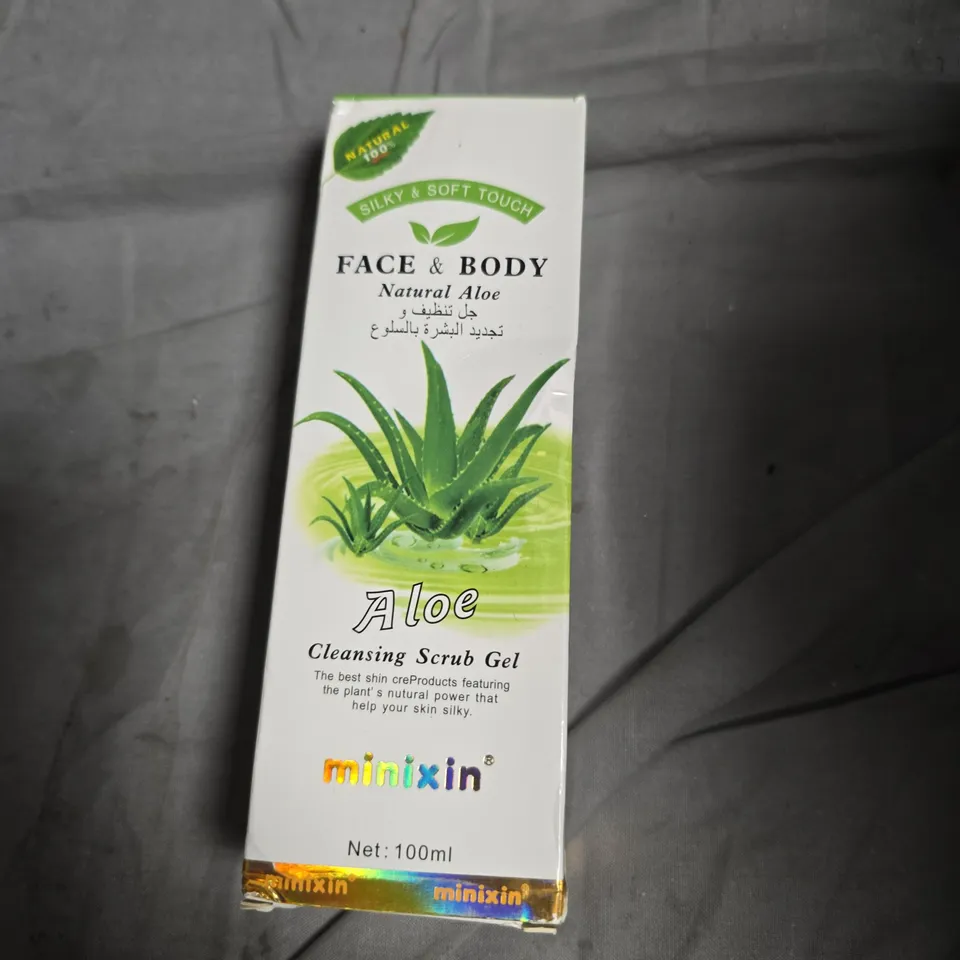 APPROXIMATELY 9 ASSORTED HEALTH AND BEAUTY PRODUCTS INCLUDING BAD BITCH ENERGY JUICE , FACE & BODY GEL AND IPRO HAIR EXTENSION 