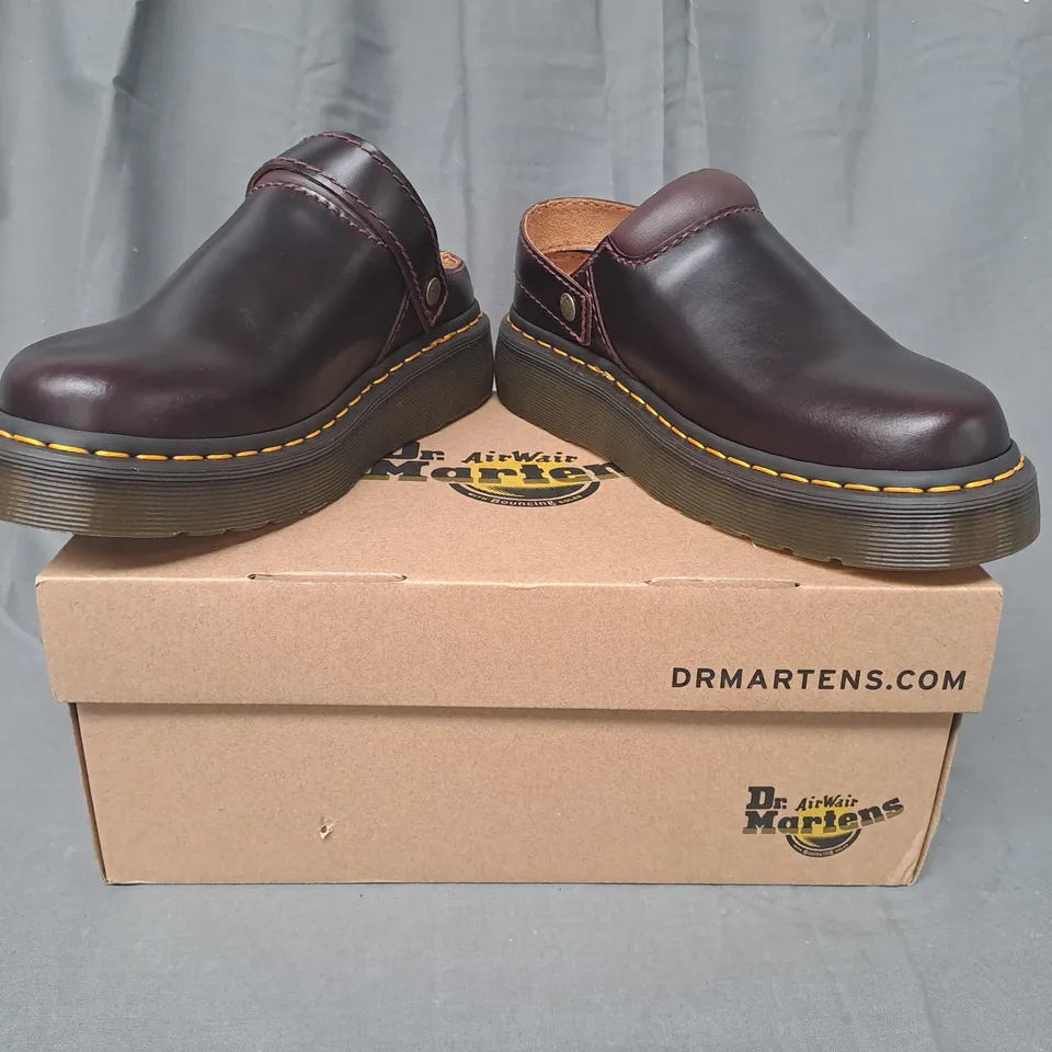 BOXED PAIR OF DR MARTENS LAKETEN SHOES IN DEEP CHERRY UK SIZE 5