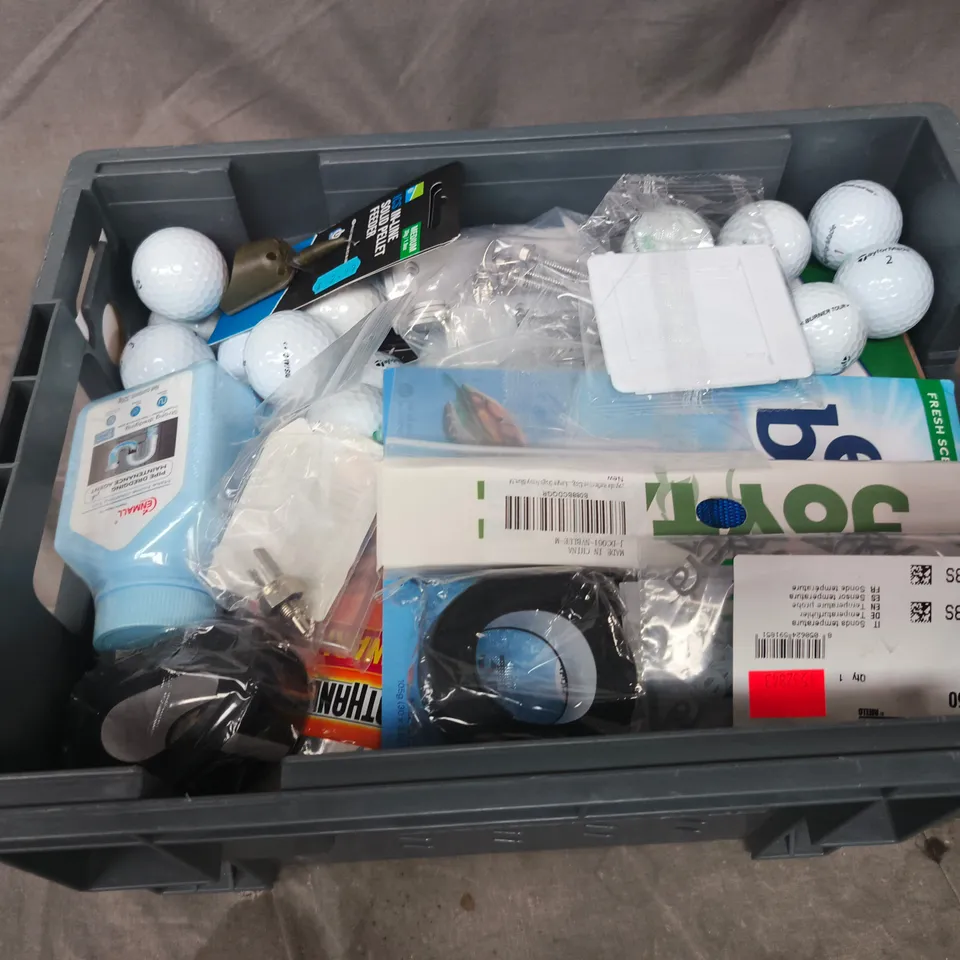 APPROXIMATELY 15 ASSORTED HOUSEHOLD PRODUCTS TO INCLUDE GOLF BALLS , HAND WARMERS , ETC 