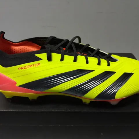 BOXED PAIR OF ADIDAS PREDATOR ELITE FS TRAINERS IN YELLOW/BLACK - UK 9