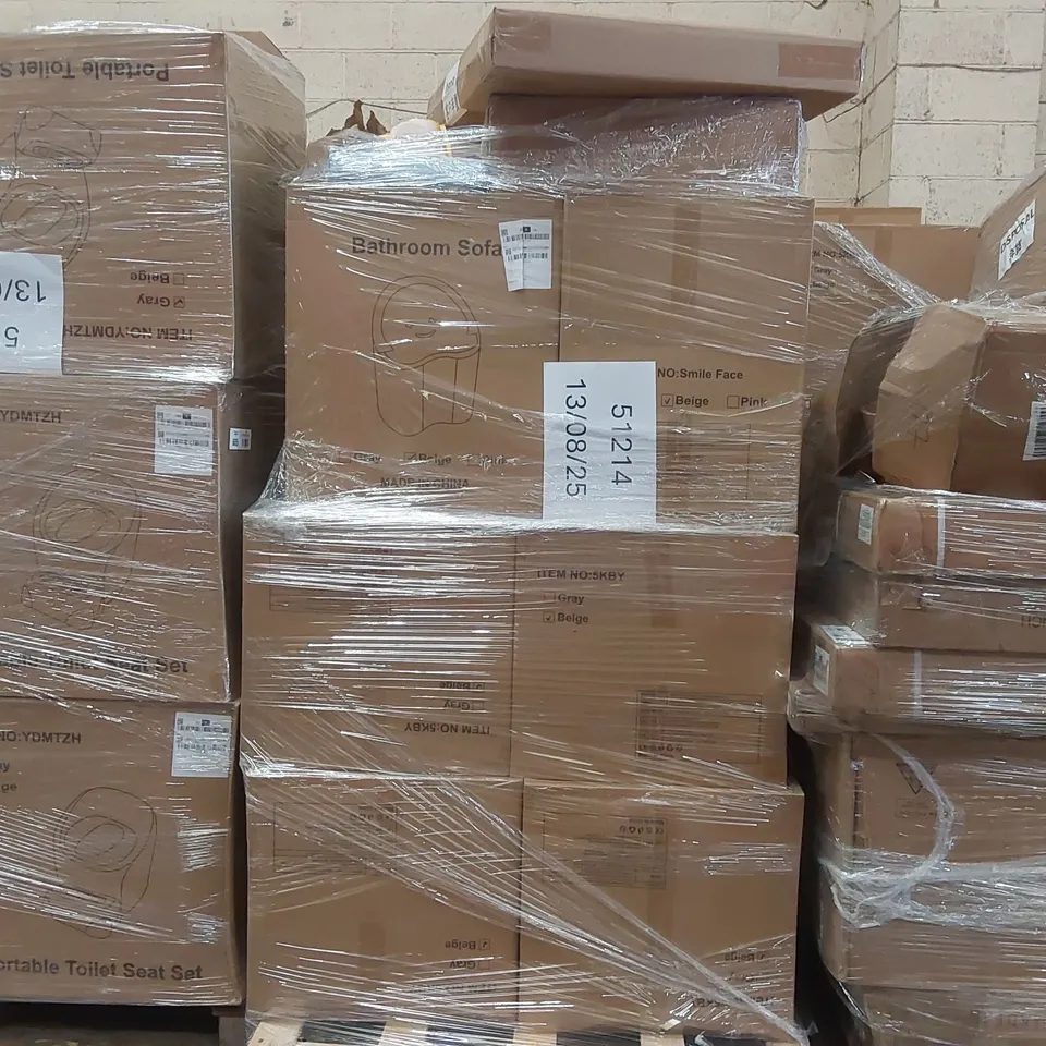 PALLET CONTAINING A LARGE QUANTITY OF BATHROOM SOFAS AND OTHER ASSORTED PRODUCTS 