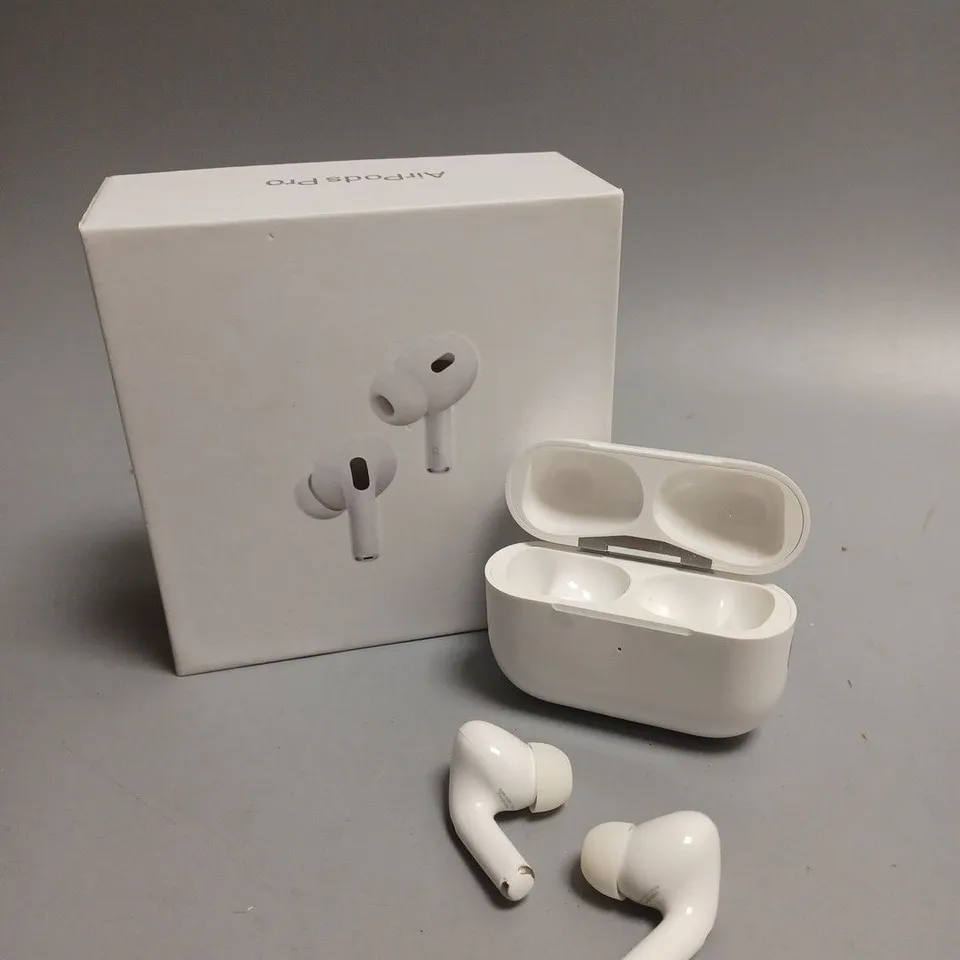 BOXED APPLE AIRPODS PRO WIRELESS EARPHONES