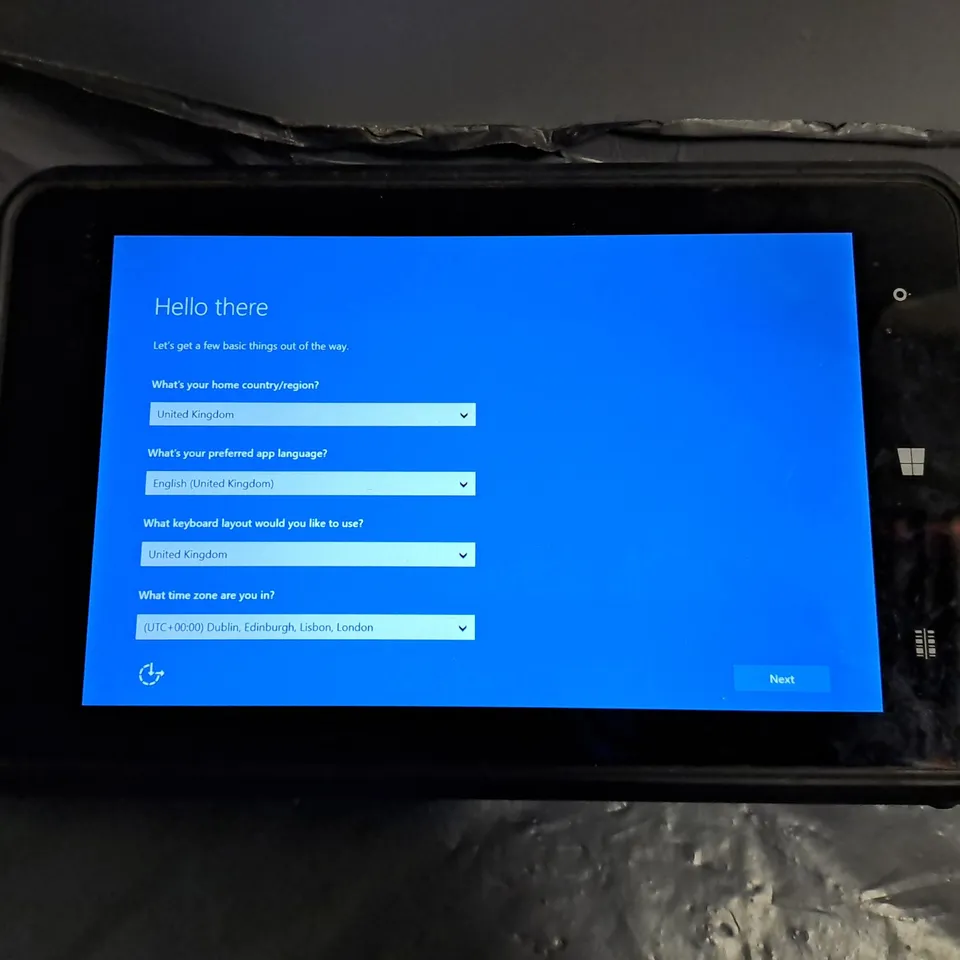 NEWLAND WINDOWS TABLET NQUIRE NQ800 2 WITH BARCODE SCANNER