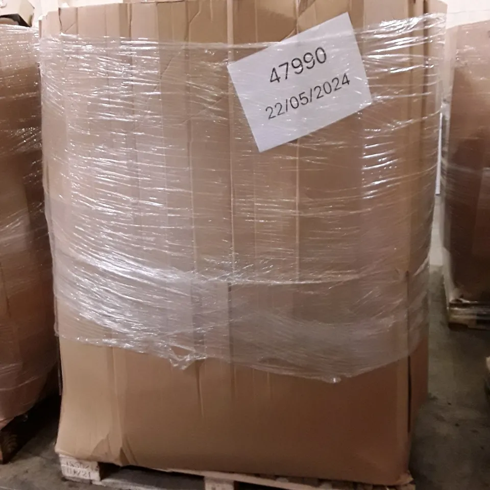PALLET CONTAINING ASSORTED PILLOWS & CUSHIONS INCLUDING MEMORY FOAM PILLOW, SLEEPING BAG, BAMBOO PILLOW, NECK PILLOW, SEAT CUSHION & LUMBAR SUPPORT