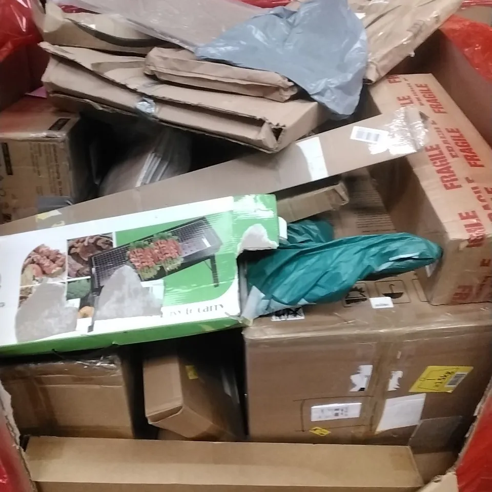 PALLET OF ASSORTED HOUSEHOLD GOODS AND PRODUCTS TO INCLUDE; BBQ, BOXED FURNITURE ETC