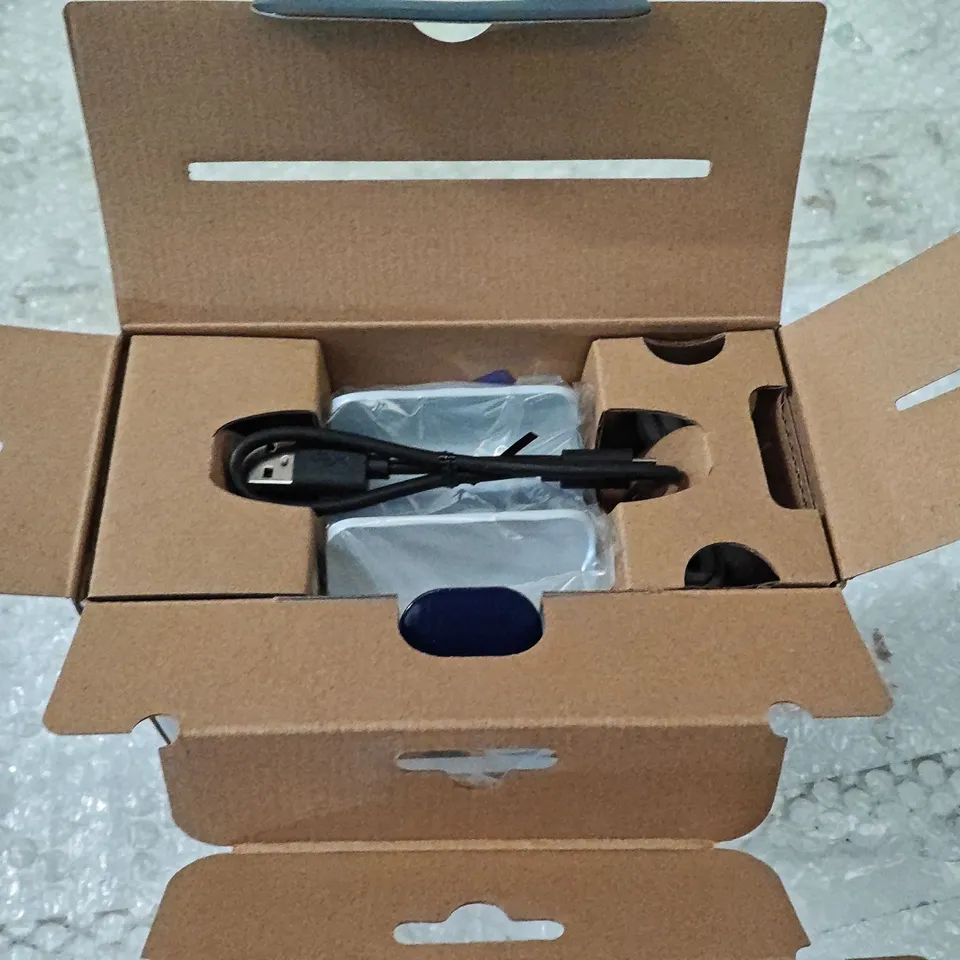BOXED FUJIFILM INSTAX LINK WIDE SMARTPHONE PRINTER IN WHITE