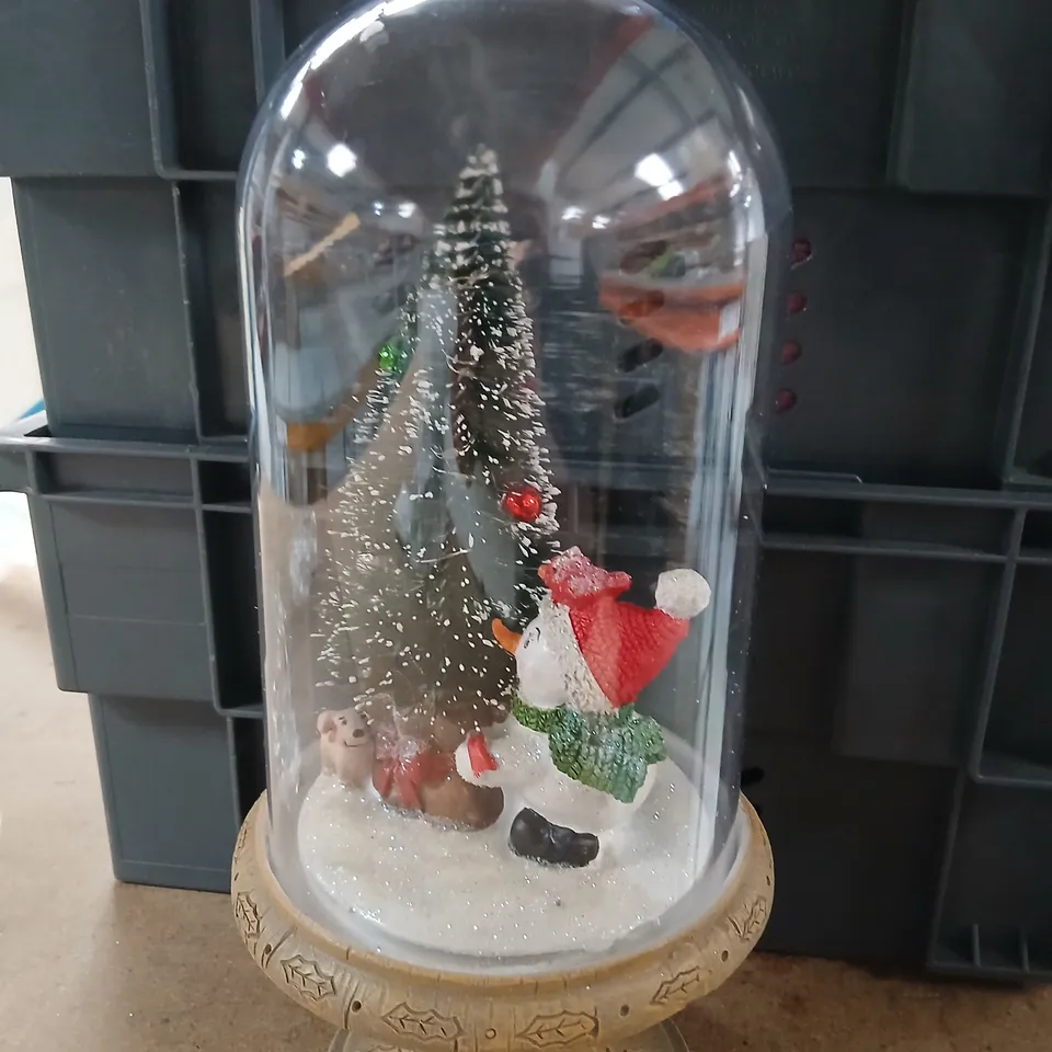 SIX BOXED CHRISTMAS MARKET LIGHT UO SNOWMAN DOME