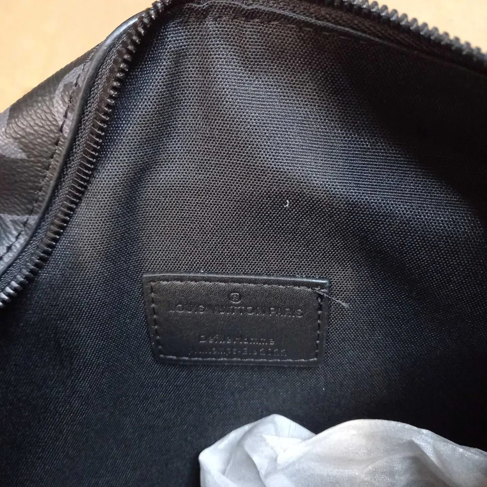 LOUIS VUITTON BODY BAG