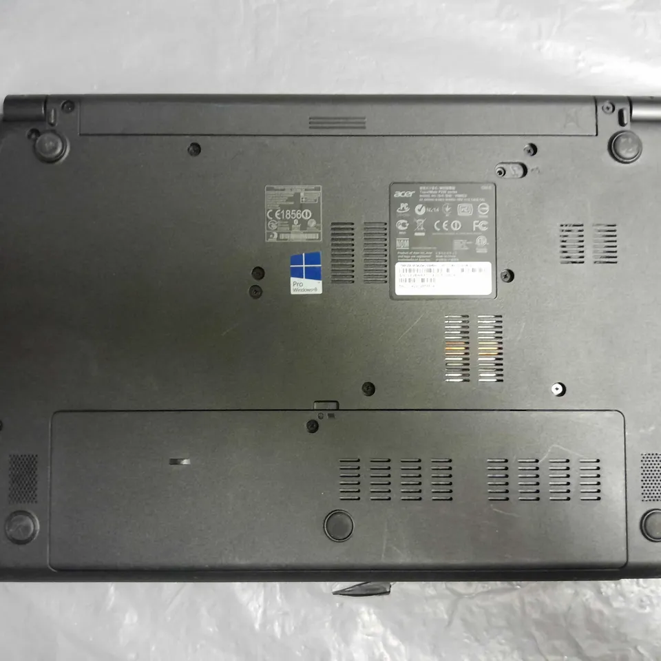 ACER TRAVEL MATE P255 SERIES V5WC2 IN BLACK 