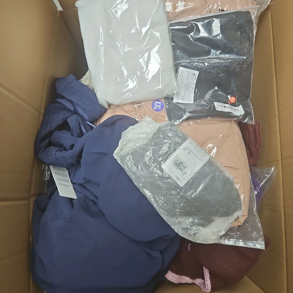 LARGE BOX OF APPROXIMATELY 25 ASSORTED CLOTHING ITEMS IN VARIOUS COLOURS, STYLES AND SIZES - COLLECTION ONLY