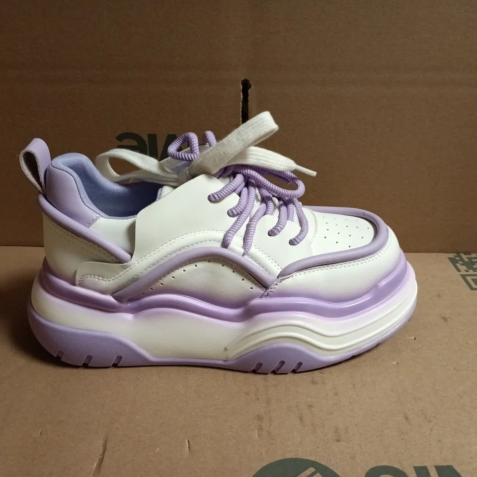 UNBOXED KOI WOMEN'S LILAC & CREAM PLATFORM TRAINERS - 245 / 1.5