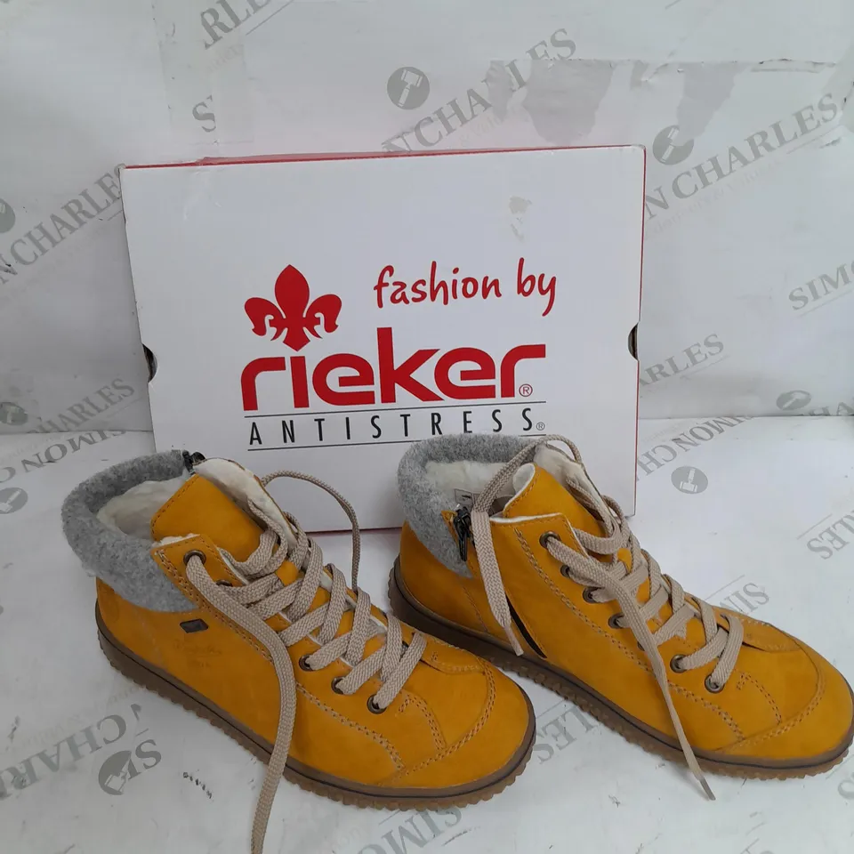 BOXED RIEKER LACE UP BOOTS IN YELLOW SIZE 6