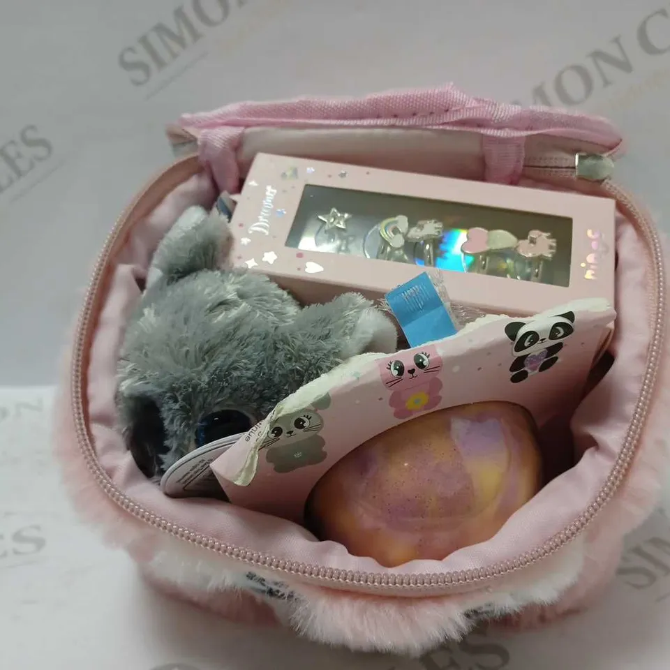 FIONA FOX COSMETIC BAG BUNDLE