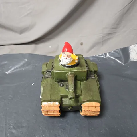 CHURCHILL TANK VT01(MD) TOY WITH GNOME FIGURE ON TURRET