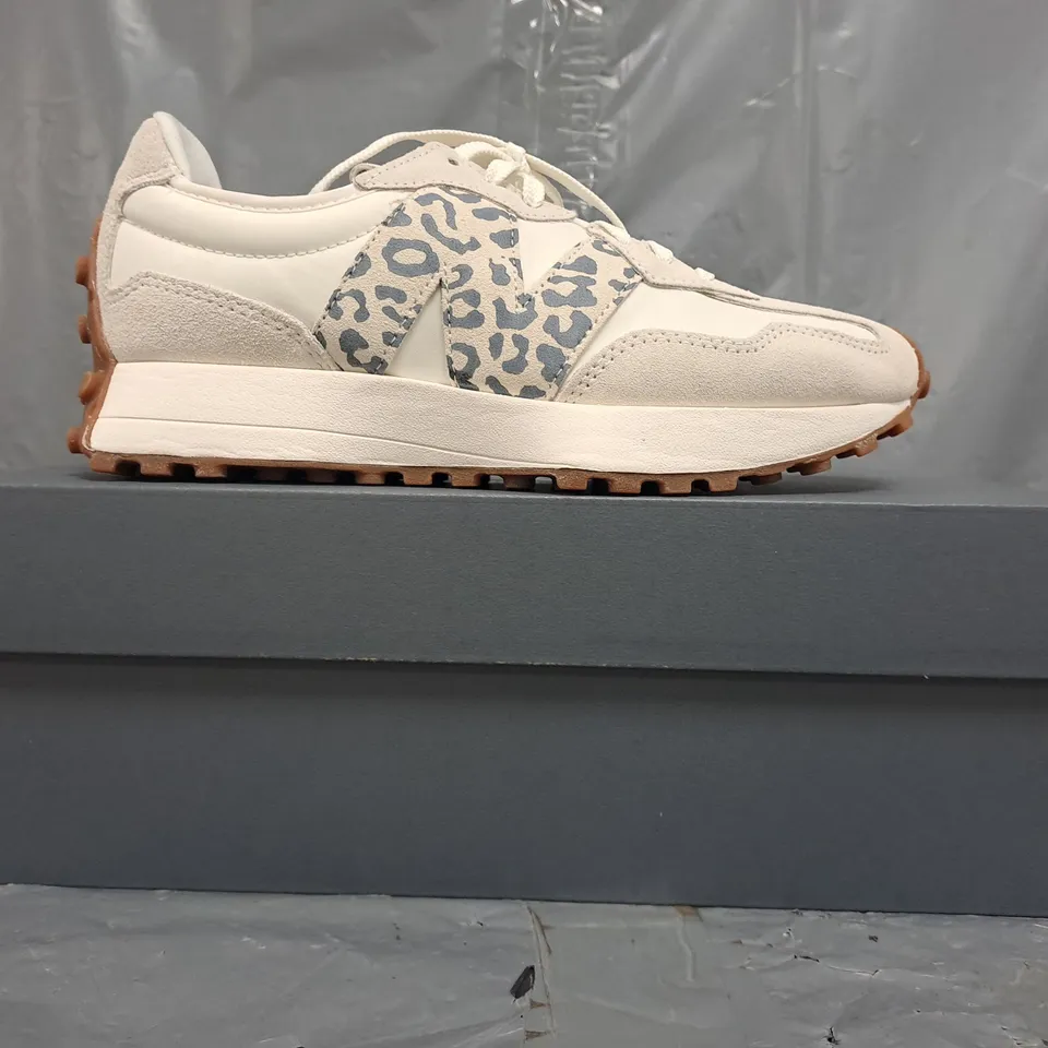 BOXED PAIR OF NEW BALANCE 327 TRAINERS IN OFF-WHITE/ANIMAL PRINT SIZE UK 5.5