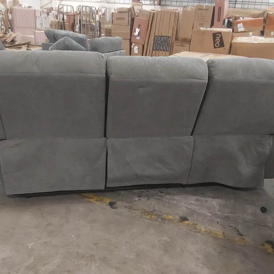 QUALITY DESIGNER CHENILLE FABRIC MANUAL RECLINER SOFA