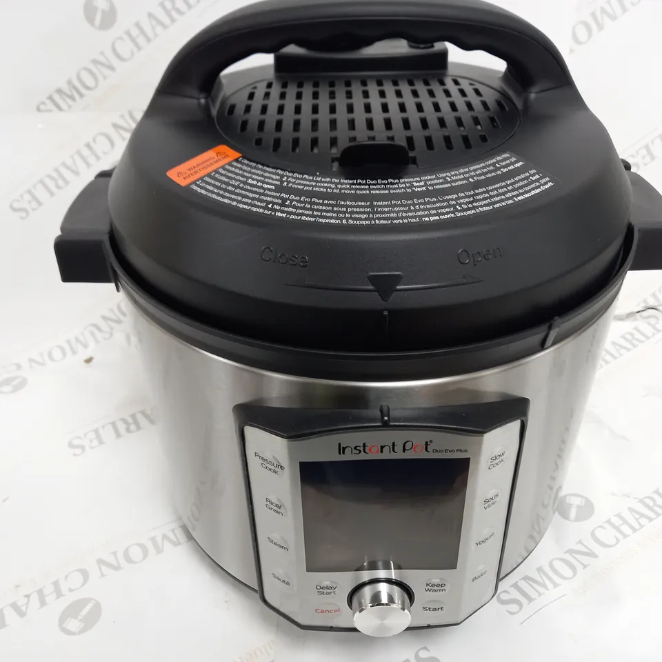 BOXED INSTANT POT DUO EVO PLUS 10-IN-1 PRESSURE COOKER 