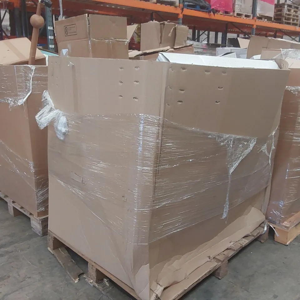 PALLET CONTAINING A VERY LARGE QUANTITY OF ASSORTED DESIGNER LIGHTING PRODUCTS INCLUDING: BELDI TABLE LAMP, PACIFIC TABLE LAMP, COLT BAR CEILING BAR LIGHT ECT