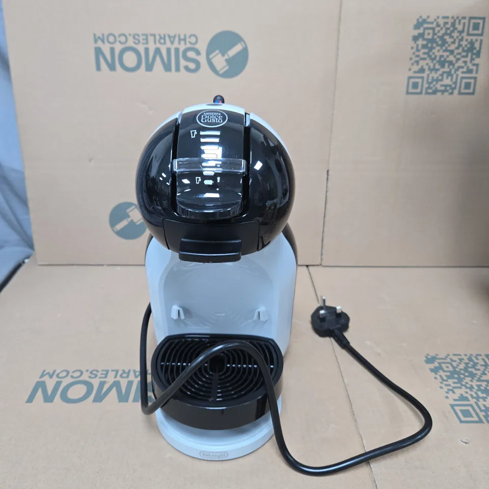 NESCAFÉ DOLCE GUSTO MINI ME COFFEE MACHINE