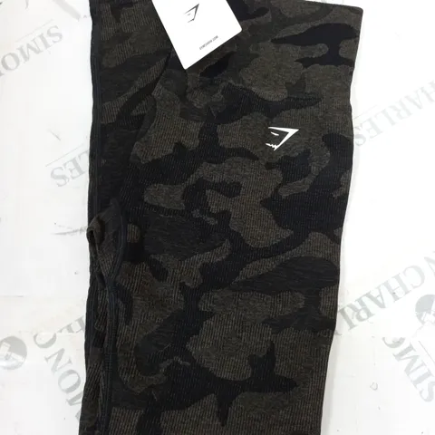 GYMSHARK ADAPT CAMO SEAMLESS LEGGINGS IN CAMO SIZE S