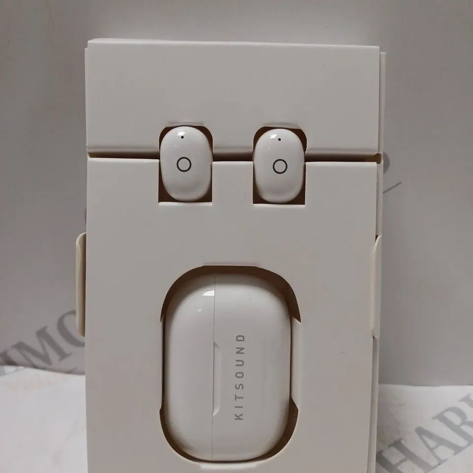 BOX OF 2 KITSOUND EDGE 20 EARPHONES IN GREY