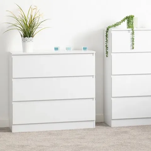 BOXED SECONIQUE MALVERN 3 DRAWER CHEST - WHITE (1 BOX)