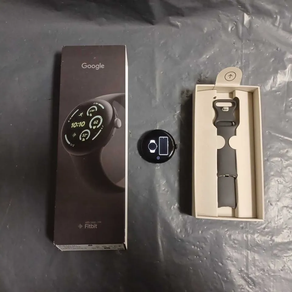 BOXED GOOGLE PIXEL 3 WATCH