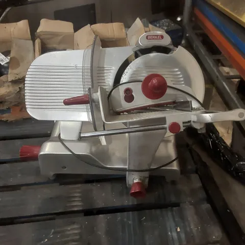 BERKEL PROFESSIONAL MEAT SLICER