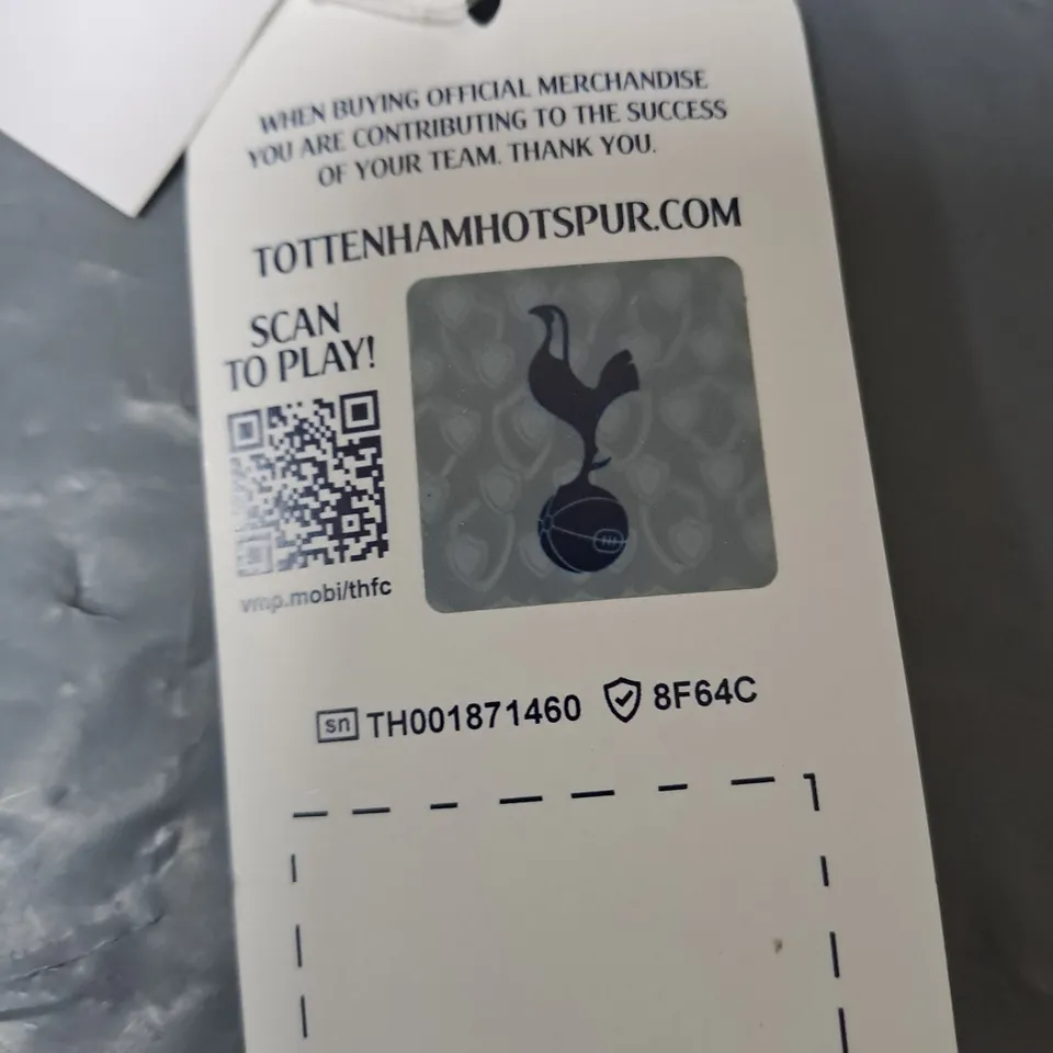 TOTTENHAM HOTSPUR OFFICIAL BOTTLE IN BLUE