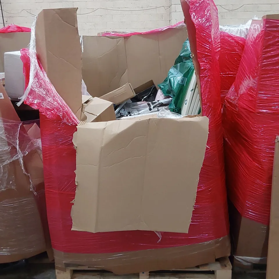 PALLET OF ASSORTED HOUSEHOLD ITEMS AND CONSUMER PRODUCTS TO INCLUDE; PANS, AIR FRYER, TOILET SEAT, DANCE MAT, BOXED FURNITURE ETC 