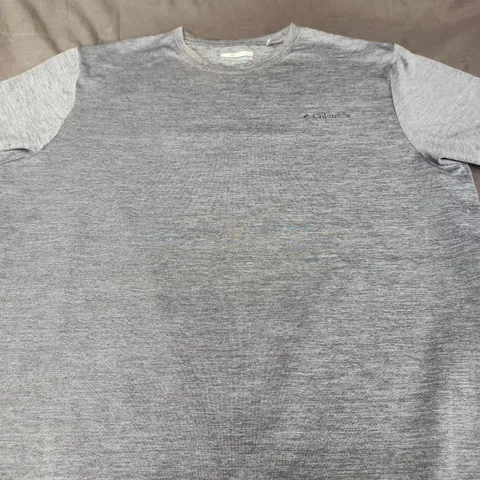 COLUMBIA LOGO TECH TEE - SIZE L