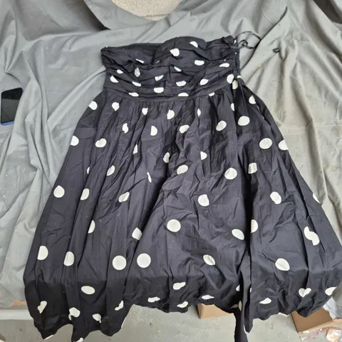 NOBODY'S CHILD BLACK POLKA DOT DRESS – UK 16