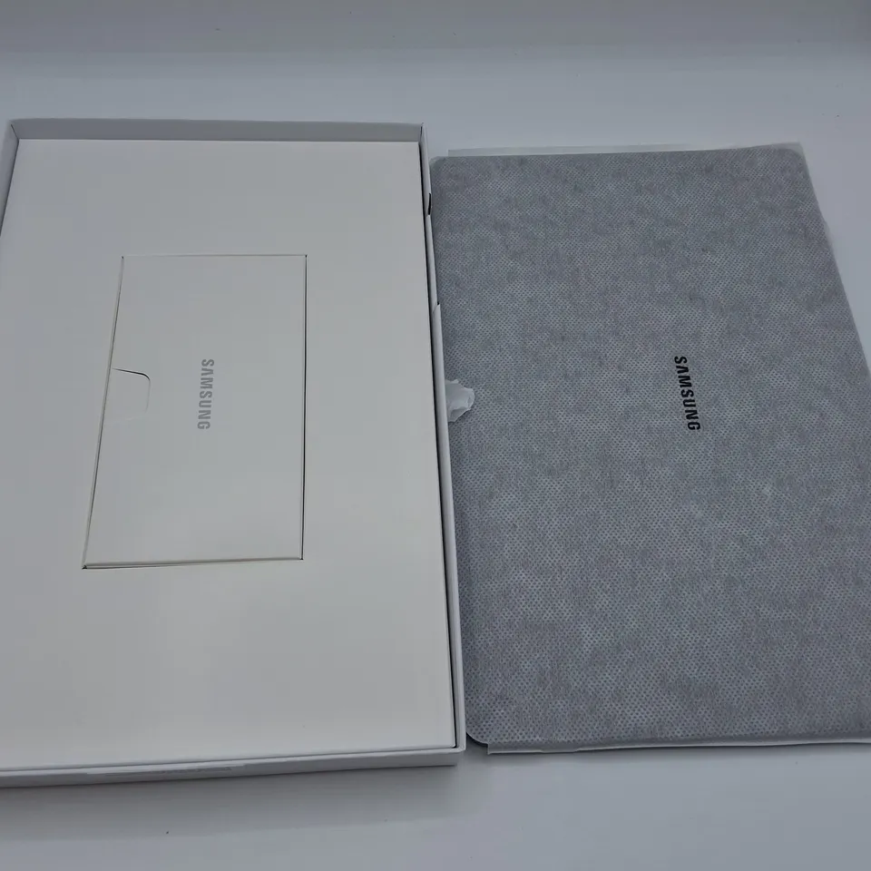 BOXED SAMSUNG GALAXY TAB A9+ 4GB/64GB IN GRAPHITE - SM-X210