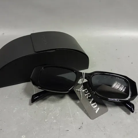 PRADA 211024 BLACK FRAMED SUNGLASSES