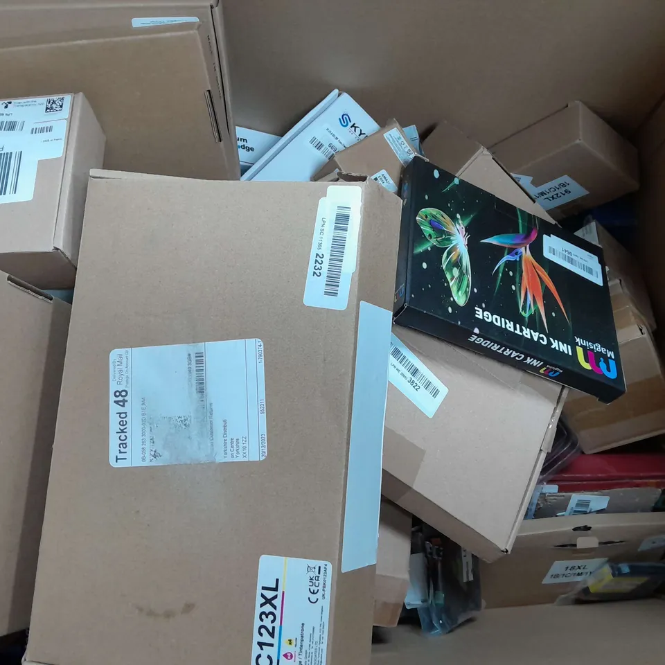 BOX OF APPROXIMATELY 25 ASSORTED ITEMS TO INCLUDE - PREMIUM INK CARTRIDGE ,TONER CARTRIDGE , COLORKING INK CARTRIDGE 378XL ETC