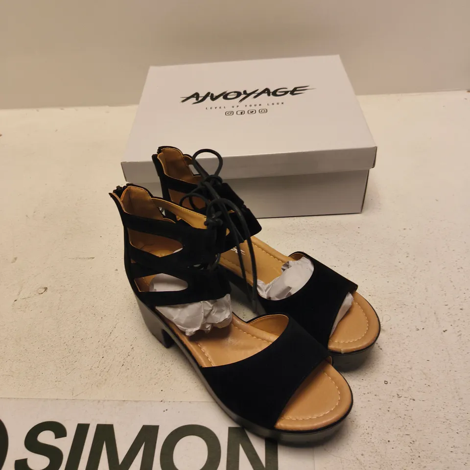AVOYAGE D34 BLACK SUEDE SANDALS – UK 6 (BOXED)