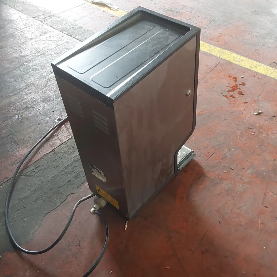 COMMERCIAL HOT CHOCOLATE MACHINE 