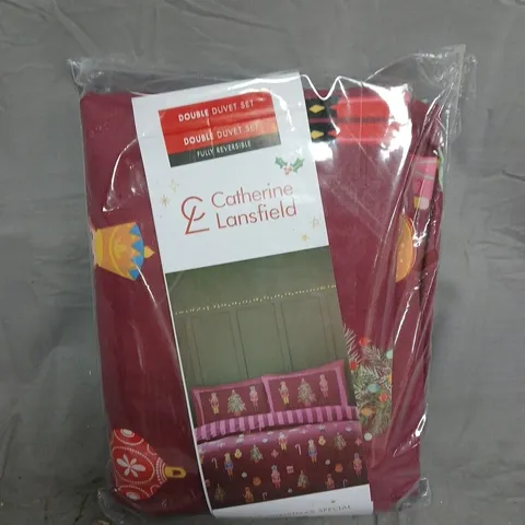 CATHERINE LANSFIELD NUTCRACKER STRIPE DUVET SET IN PLUM - DOUBLE